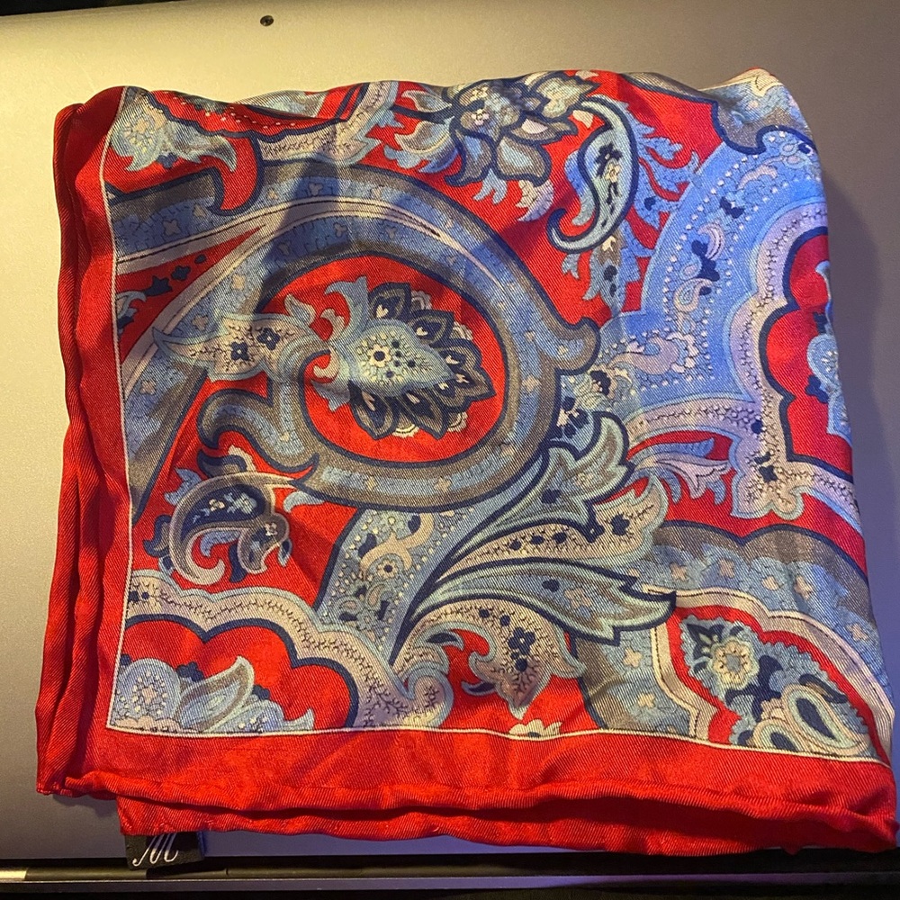 Pocket square